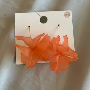 Cute pink flower dangle earrings